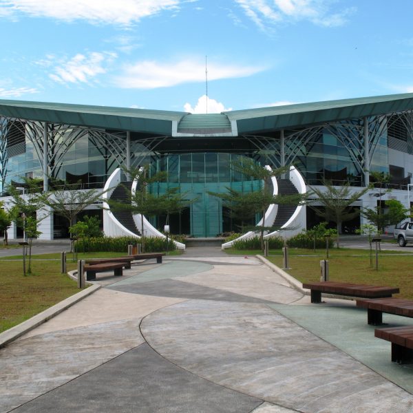 Philip de Souza from Emanti attended the recent Water Safety Conference held in Kuching, Malaysia from 2 – 4 November 2010.